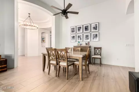 Dining - 1611 W Pearce Rd, Phoenix, AZ 85041 photo 1 of 2