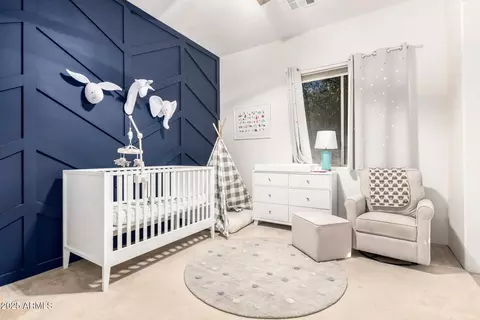 Bedroom - 1611 W Pearce Rd, Phoenix, AZ 85041 photo 7 of 8