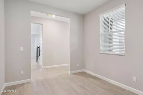 5829 E Zachary Dr, Phoenix, AZ 85054 photo 20