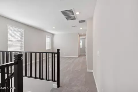 5829 E Zachary Dr, Phoenix, AZ 85054 photo 16