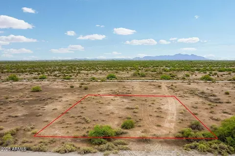 3215 N Indian Trail Rd #13, Eloy, AZ 85131