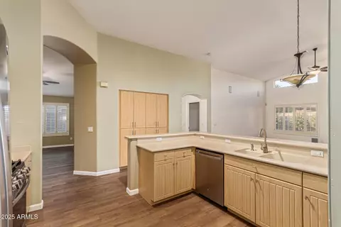 Kitchen - 460 E Arabian Dr, Gilbert, AZ 85296 photo 1 of 3