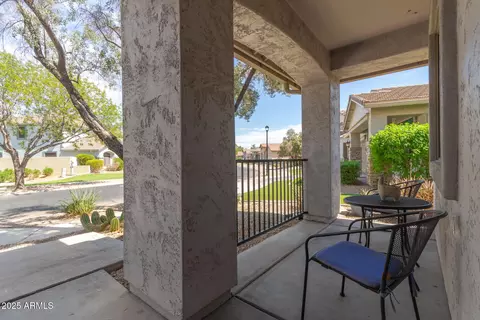 2423 E Fremont Rd, Phoenix, AZ 85042 photo 5