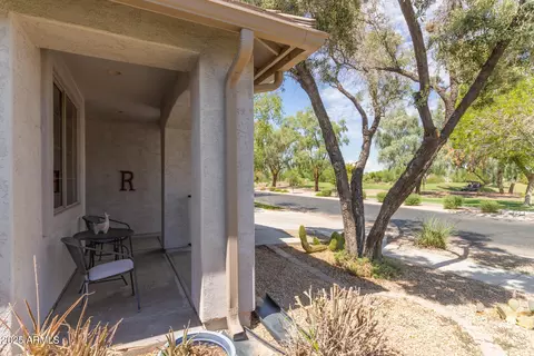 2423 E Fremont Rd, Phoenix, AZ 85042 photo 4