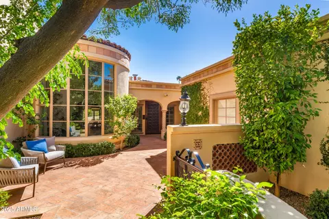 7500 E Mccormick Pkwy #32, Scottsdale, AZ 85258