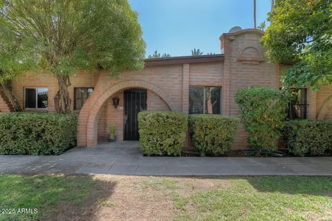 3032 N 32nd St #63, Phoenix, AZ 85018