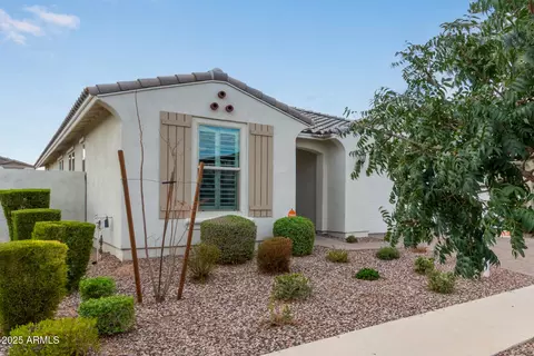 Exterior - 9422 E Static Ave, Mesa, AZ 85212 photo 3 of 35