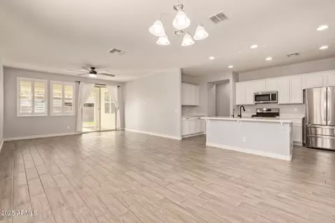 Living - 9422 E Static Ave, Mesa, AZ 85212 photo 4 of 6