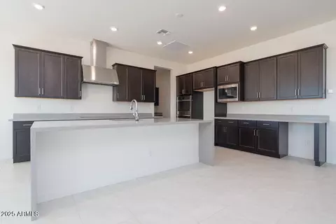 1224 E Tonto Dr, Gilbert, AZ 85298 photo 2