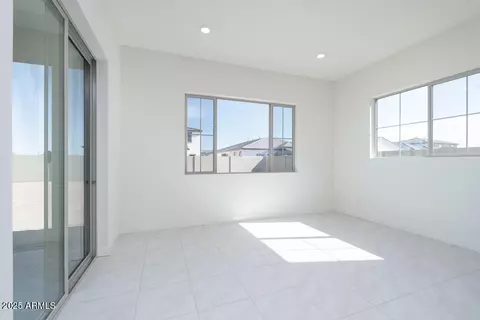 1224 E Tonto Dr, Gilbert, AZ 85298 photo 4