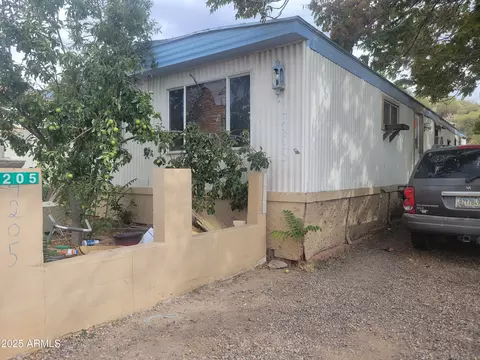 4205 E Copper St, Miami, AZ 85539