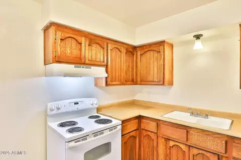 Kitchen - 4552 E Caballero Cir, Mesa, AZ 85205 photo 1 of 2