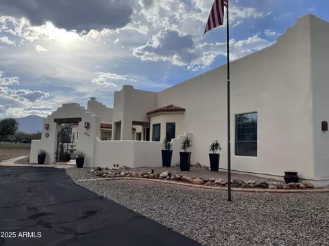 1911 E Choctaw Dr, Sierra Vista, AZ 85650