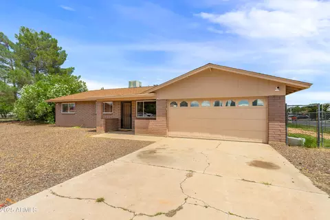 1016 Cholla Cir, Sierra Vista, AZ 85635
