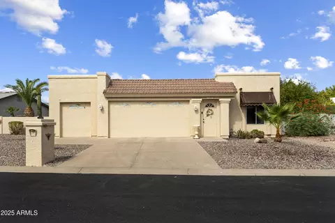 26402 S Lakemont Dr, Sun Lakes, AZ 85248