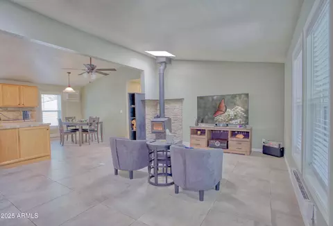 17090 S Iron Springs Rd, Munds Park, AZ 86017