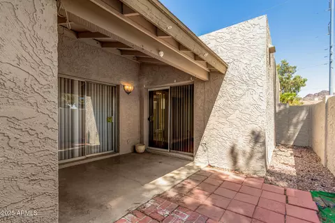 Exterior - 1165 E Beryl Ave, Phoenix, AZ 85020 photo 2 of 3