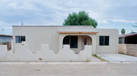 909 S Pagent Ave, Yuma, AZ 85364