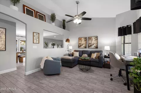 734 N 38th St, Mesa, AZ 85205 photo 9