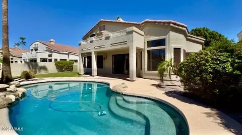 705 W Desert Broom Dr, Chandler, AZ 85248