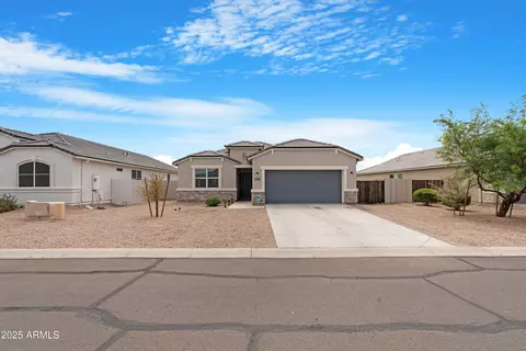 9427 E Alfalfa Dr, Florence, AZ 85132