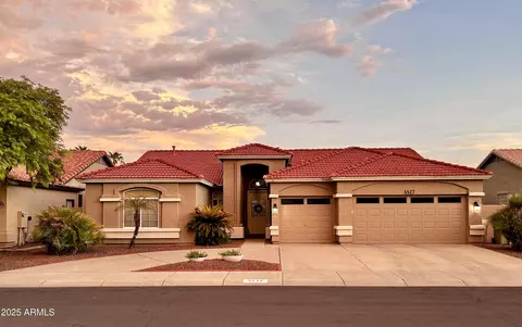 5517 W Monona Dr, Glendale, AZ 85308
