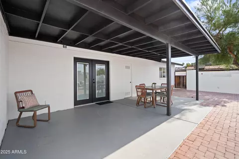 Exterior - 1121 E Townley Ave, Phoenix, AZ 85020 photo 9 of 12