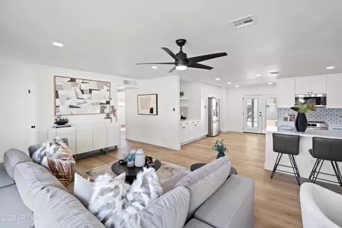 Other - 1121 E Townley Ave, Phoenix, AZ 85020 photo 3 of 6