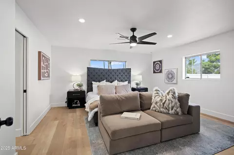 Bedroom - 1121 E Townley Ave, Phoenix, AZ 85020 photo 2 of 3