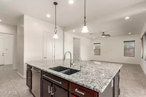 16332 N 2nd Dr, Phoenix, AZ 85023 photo 17