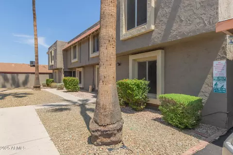 6110 W Townley Ave, Glendale, AZ 85302