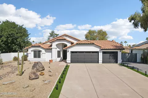 5704 Estrid Ave, Scottsdale, AZ 85254