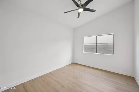 810 E Meadow Ln, Phoenix, AZ 85022 photo 22