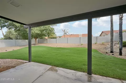 810 E Meadow Ln, Phoenix, AZ 85022 photo 47