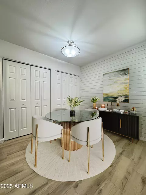 Dining - 1622 E Campbell Ave #T, Phoenix, AZ 85016 photo 1 of 1