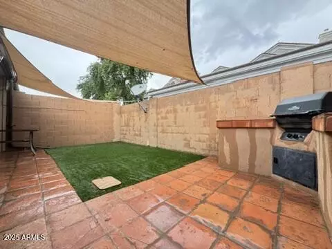 Exterior - 1622 E Campbell Ave #T, Phoenix, AZ 85016 photo 1 of 2