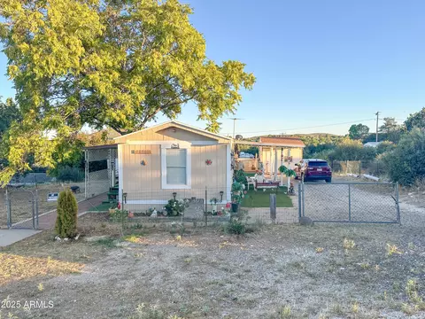 20861 E Mingus Dr, Mayer, AZ 86333