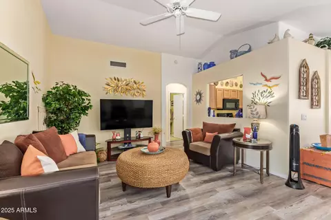 111 W Jasper Dr, Gilbert, AZ 85233 photo 6