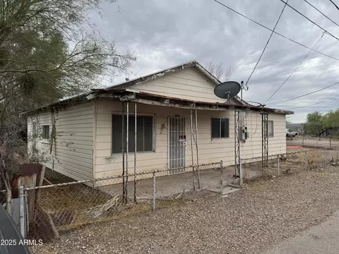 706 N San Pedro Rd, Hayden, AZ 85135