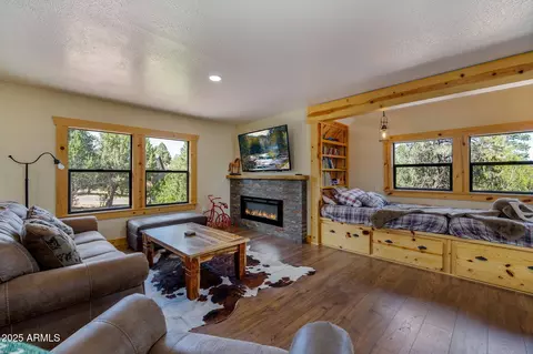 2231 Eagle Ln, Overgaard, AZ 85933 photo 39