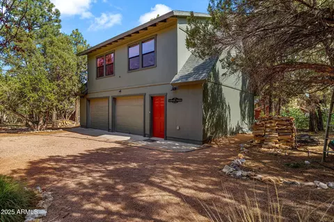 2231 Eagle Ln, Overgaard, AZ 85933 photo 35