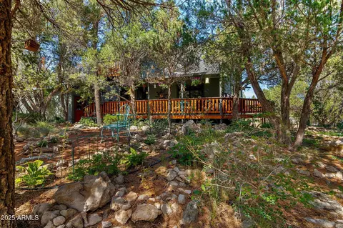 2231 Eagle Ln, Overgaard, AZ 85933 photo 27