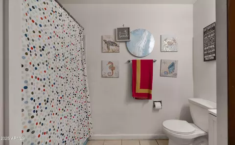 Bath - 3501 E Coronado Rd, Phoenix, AZ 85008 photo 6 of 7