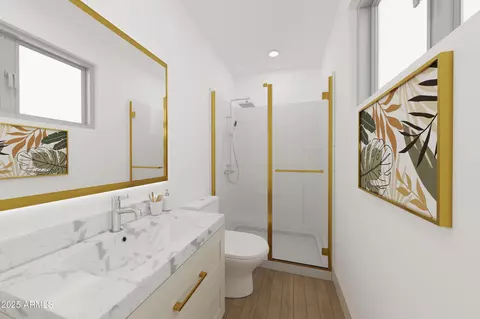 Bath - 2337 W Diana Ave, Phoenix, AZ 85021 photo 2 of 3