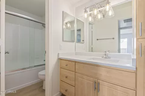 1880 E Morten Ave #213, Phoenix, AZ 85020 photo 11