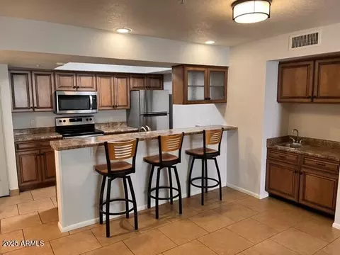 7777 E Main St #221, Scottsdale, AZ 85251