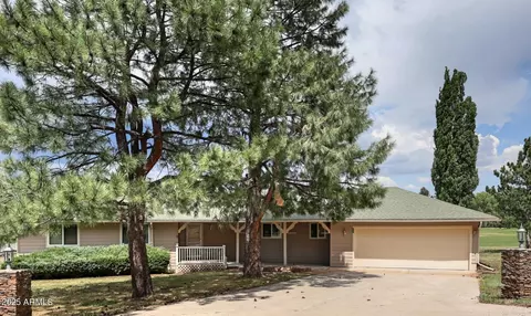 440 E Navajo Rd, Munds Park, AZ 86017