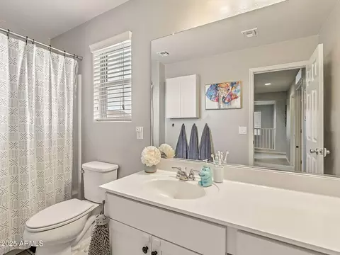 Bath - 5018 E Greenway St, Mesa, AZ 85205 photo 6 of 6