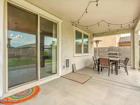 Exterior - 5018 E Greenway St, Mesa, AZ 85205 photo 6 of 13