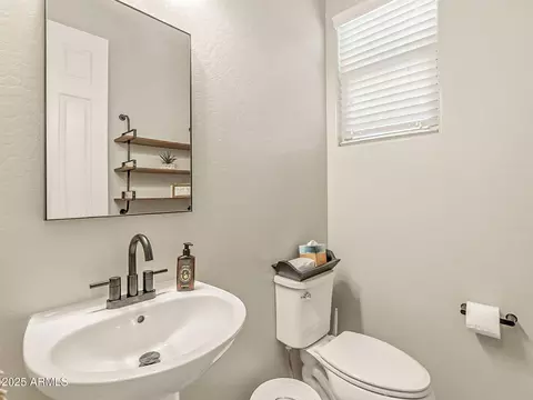 Bath - 5018 E Greenway St, Mesa, AZ 85205 photo 1 of 6